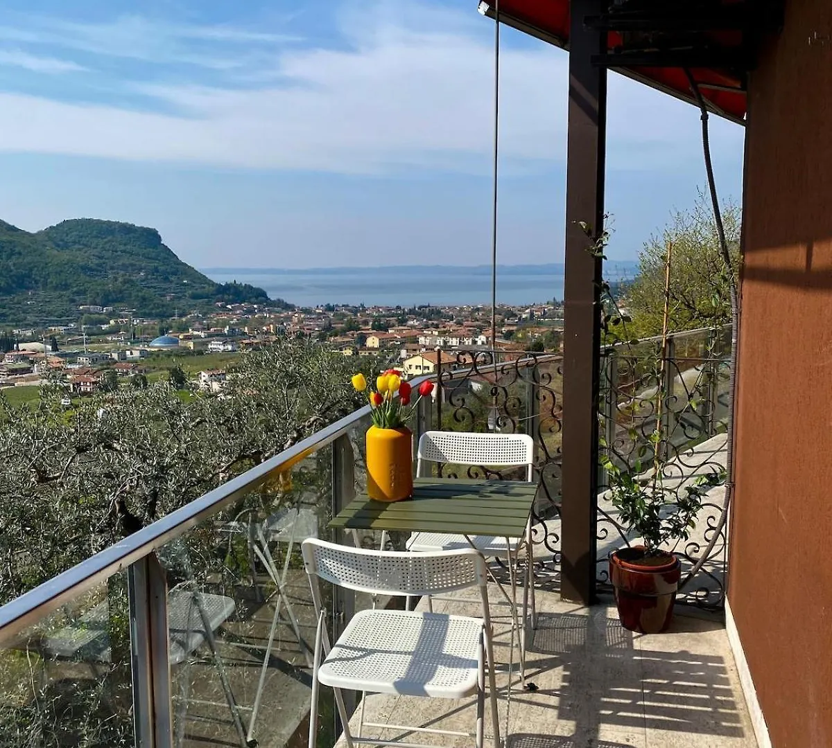 Panoramic Garda Apartment 코스테르마노