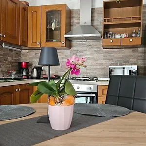 Apartment Al Borgo Sul Garda Via Pertica 8a, Costermano sul Garda